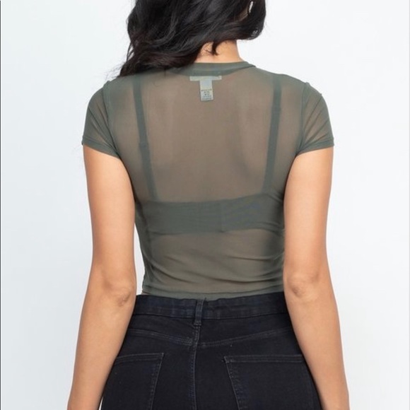 NEW ON TRENDY OLIVE SHORT SLEEVE CROPPED TOP SHEER MESH SHIRT - Picture 5 of 7